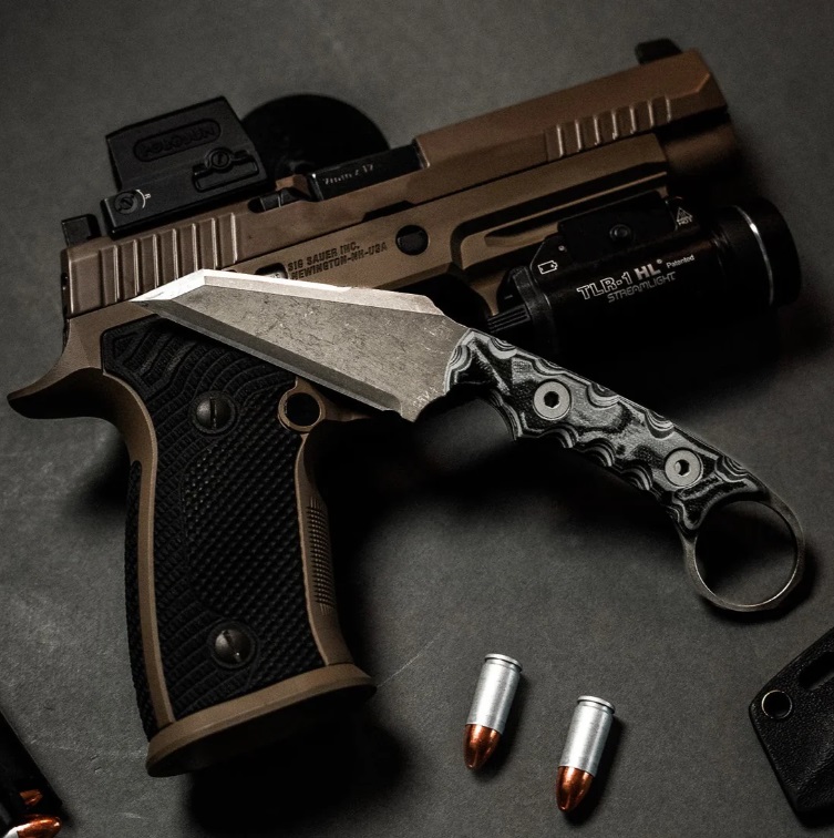 Combat knives and pistol